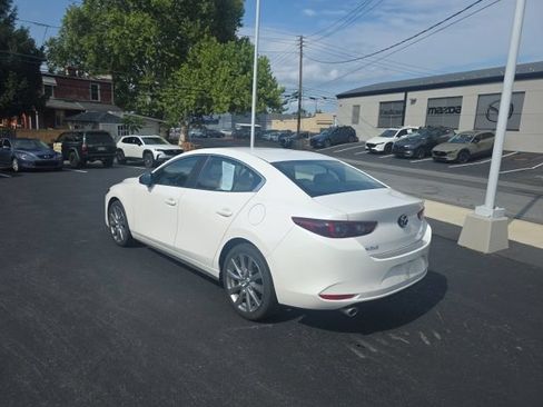 Used 2025 MAZDA MAZDA3 s FWD image 5