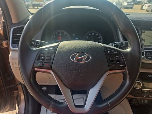 Used 2017 Hyundai Tucson SE Plus image 18