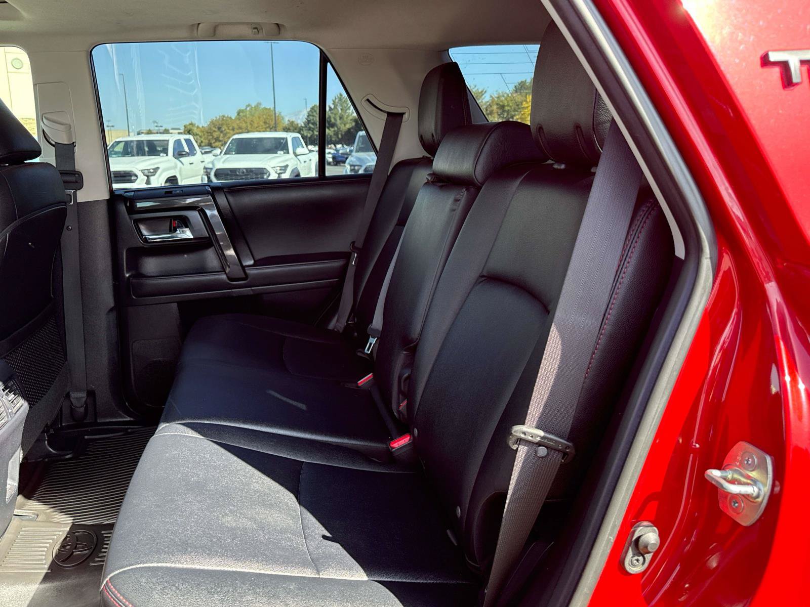 Used 2023 Toyota 4Runner TRD Off-Road Premium w/ Moonroof Package AWD/4WD image 13