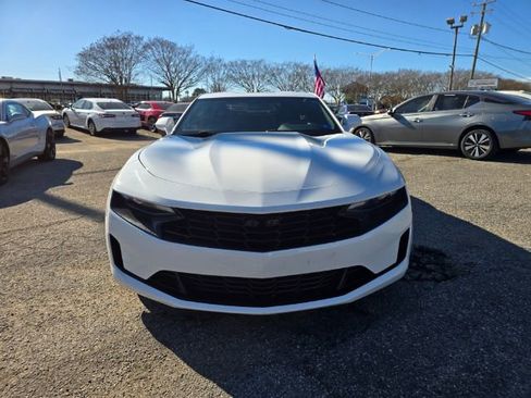 Used 2019 Chevrolet Camaro LT image 2