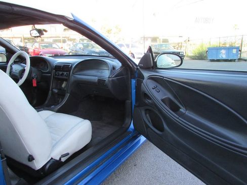 Used 2000 Ford Mustang GT image 29