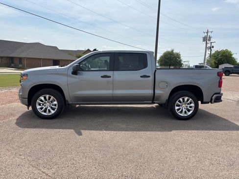 New 2026 Chevrolet Silverado 1500 Custom image 2