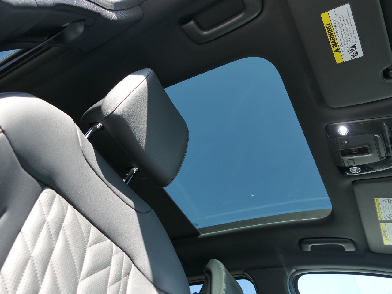 Used 2025 Kia Sportage X-Line Prestige AWD/4WD image 28