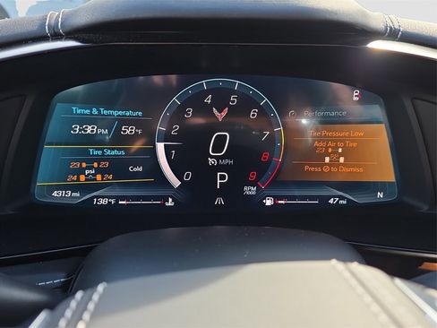 Used 2025 Chevrolet Corvette Z06 image 9