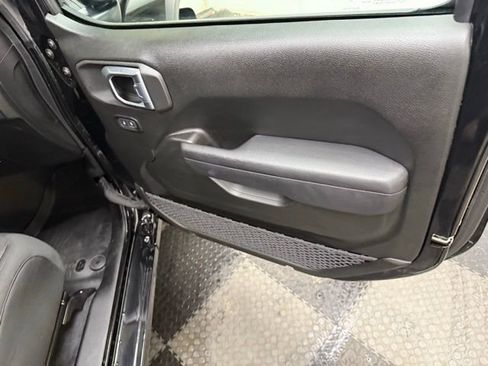 Used 2023 Jeep Gladiator Sport image 63