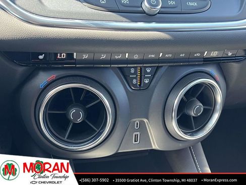 Certified 2024 Chevrolet Blazer LT w/ Driver Confidence Package image 21