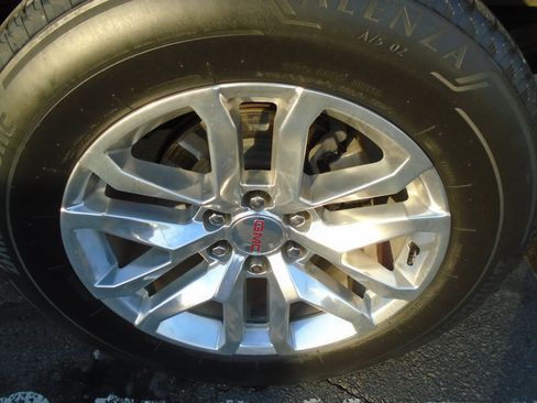 Used 2019 GMC Sierra 1500 SLT w/ SLT Premium Package image 14