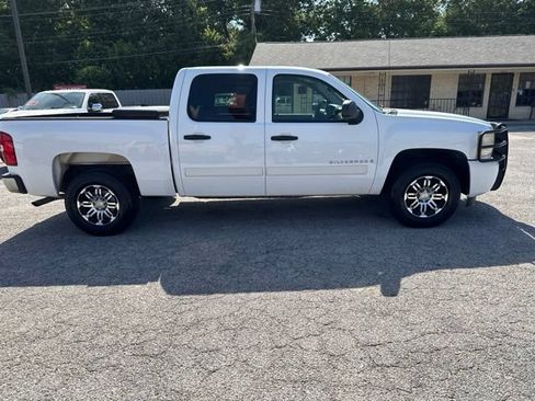 Used 2008 Chevrolet Silverado 1500 LS w/ Towing Package RWD image 9