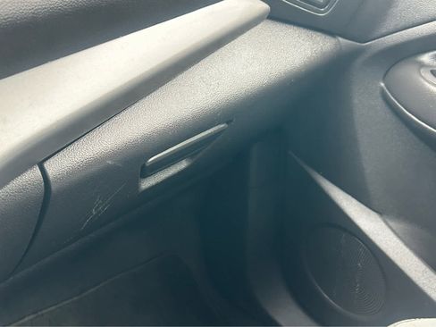 Used 2014 Ford Escape SE FWD image 31