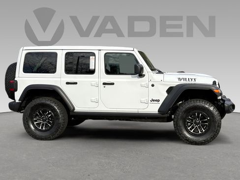 New 2026 Jeep Wrangler Willys AWD/4WD image 25