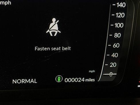 Used 2025 Honda Pilot Black Edition image 15
