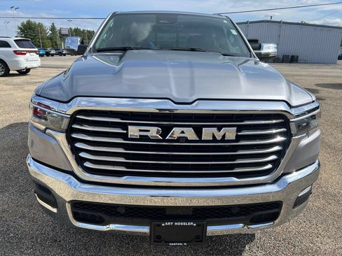 Used 2025 RAM 1500 Laramie AWD/4WD image 8