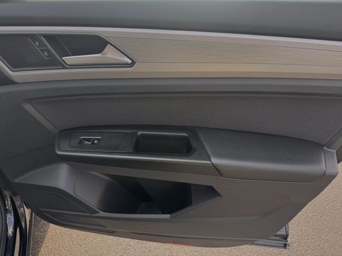 Used 2019 Volkswagen Atlas S w/ Towing Package image 27