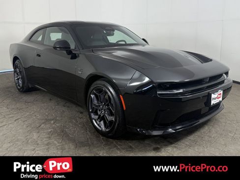 Used 2025 Dodge Charger Daytona R/T w/ Quick Order Package 25M R/T AWD/4WD image 1