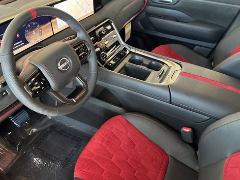 New 2026 Nissan Armada NISMO image 7