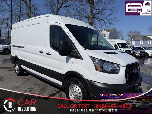 Used 2024 Ford Transit 250 148 Medium Roof Extended AWD image 1