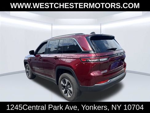 Used 2023 Jeep Grand Cherokee 4WD 4xe image 7