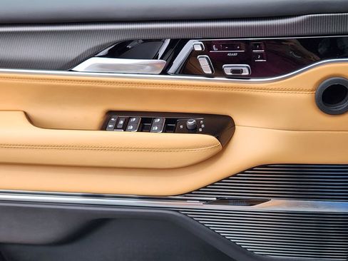 New 2026 Jeep Grand Wagoneer Summit AWD/4WD image 6