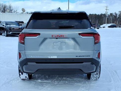 Used 2025 GMC Terrain Elevation AWD/4WD image 14