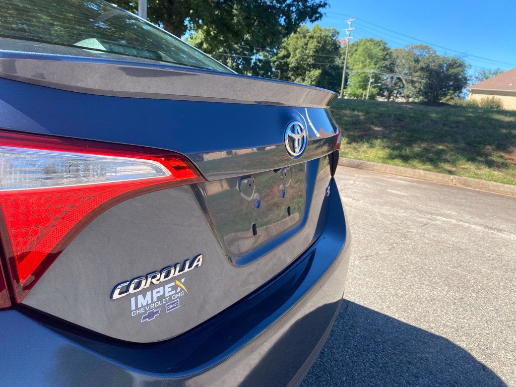 Used 2015 Toyota Corolla S FWD image 29