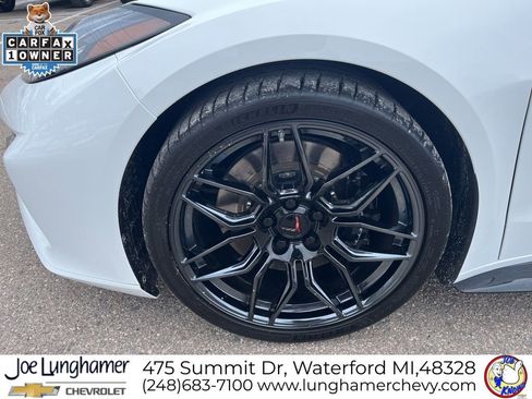Used 2024 Chevrolet Corvette Z06 image 10