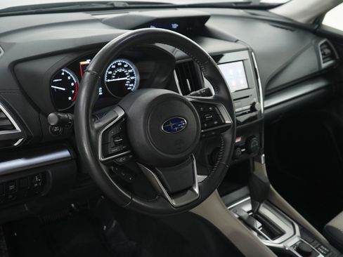 Used 2023 Subaru Forester Premium image 21