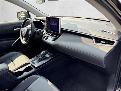 Certified 2026 Toyota Corolla Cross XLE AWD/4WD image 27
