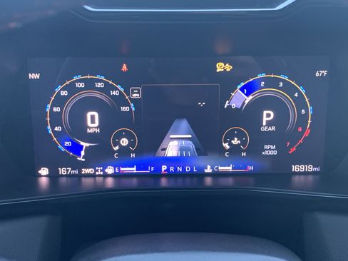 Used 2024 Chevrolet Colorado Z71 w/ Z71 Convenience Package 2 image 20