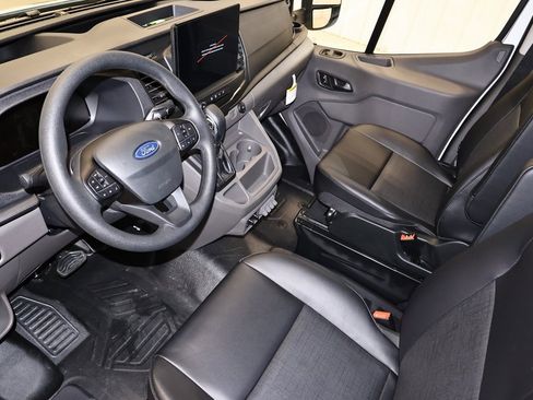 New 2026 Ford Transit 250 148 Medium Roof image 26