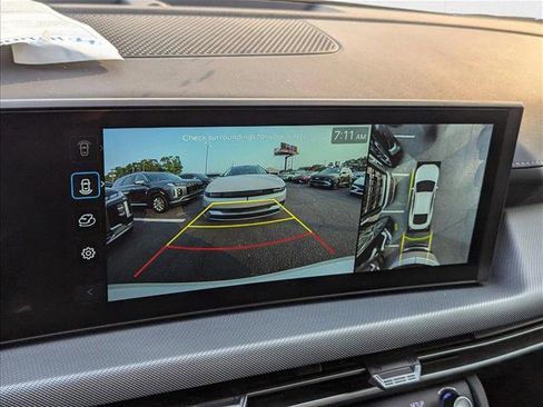 New 2025 Hyundai Sonata Limited image 12