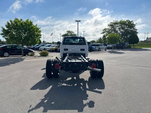 New 2026 Ford F550 4x4 Regular Cab Super Duty image 7