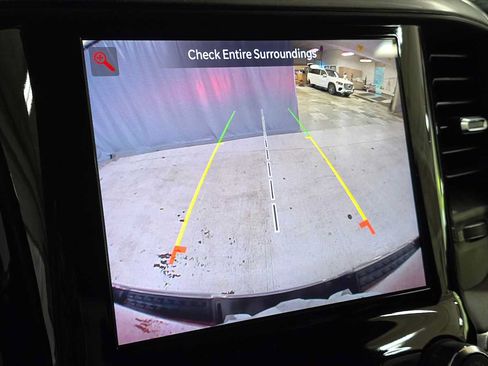 Used 2023 RAM 1500 Laramie AWD/4WD image 30