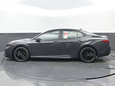 New 2026 Toyota Camry SE FWD image 21