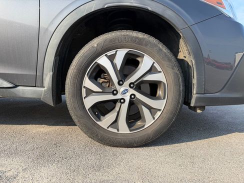 Used 2020 Subaru Outback Limited w/ Popular Package #2 AWD/4WD image 7