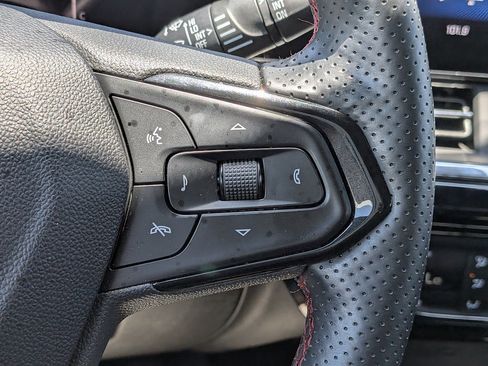 Certified 2025 Chevrolet Trax RS w/ Driver Confidence Package FWD image 24