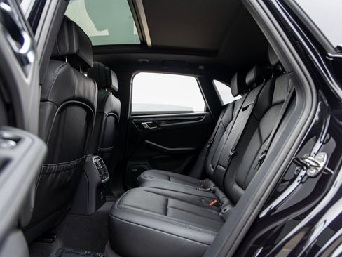 New 2026 Porsche Macan image 44