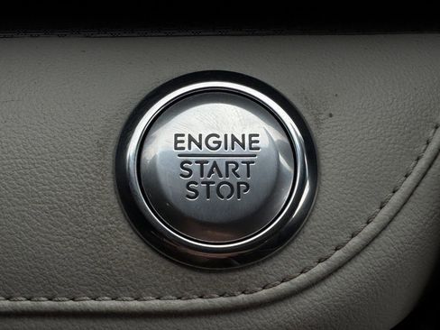 Used 2024 Lincoln Nautilus Premier w/ Equipment Group 102A image 20