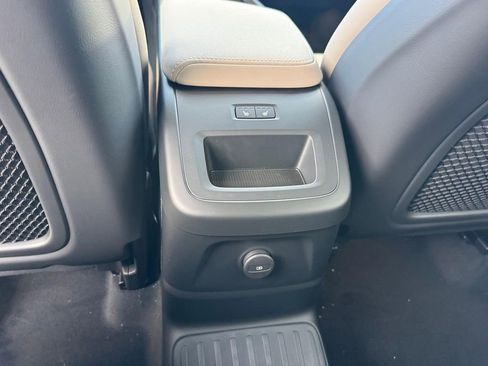 New 2026 Volvo XC60 T8 Plus w/ Climate Package AWD/4WD image 10