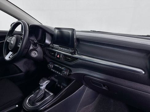 Used 2019 Kia Forte S w/ S Premium Package FWD image 28