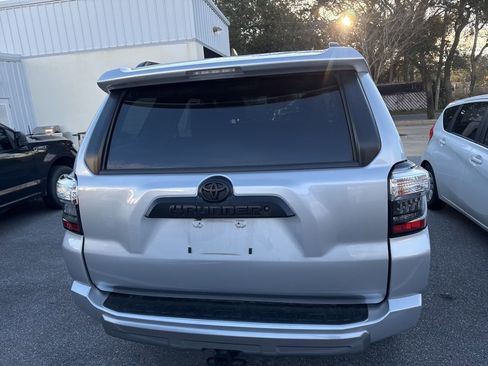 Used 2021 Toyota 4Runner TRD Off-Road image 13