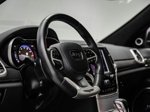 Used 2018 Jeep Grand Cherokee Trackhawk image 40