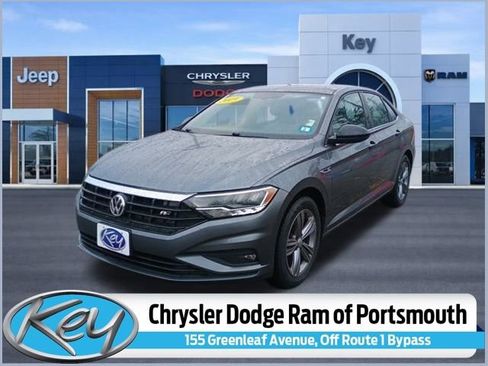 Used 2019 Volkswagen Jetta R-Line image 1