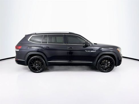 Used 2022 Volkswagen Atlas SEL Premium AWD/4WD image 11