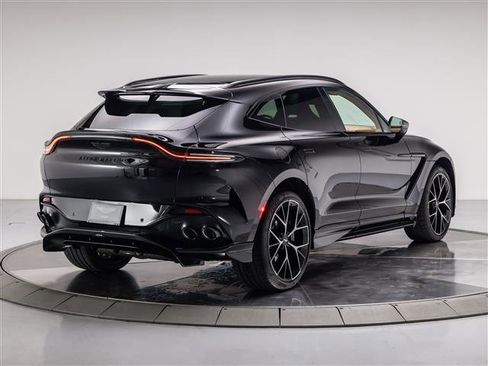 New 2026 Aston Martin DBX 707 image 13