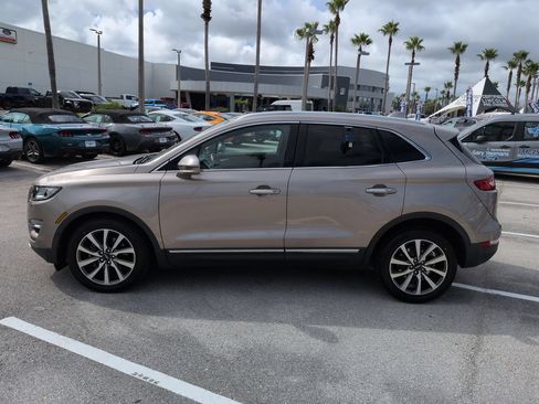 Certified 2019 Lincoln MKC Reserve w/ MKC Technology Package FWD image 7