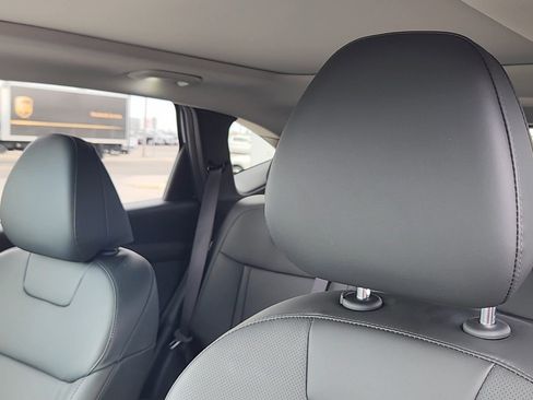 Certified 2025 Hyundai Tucson SEL AWD/4WD image 9