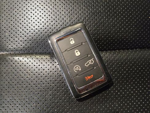 Used 2022 Jeep Grand Cherokee Limited 4xe w/ Luxury Tech Group II image 32