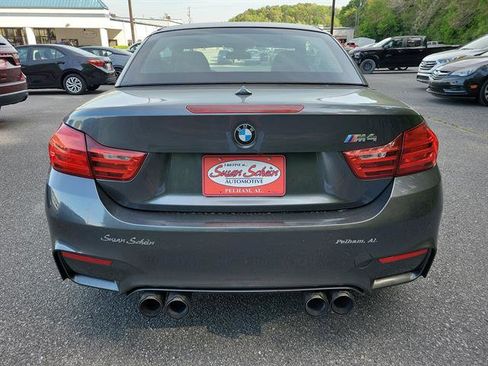Used 2016 BMW M4 Convertible image 24