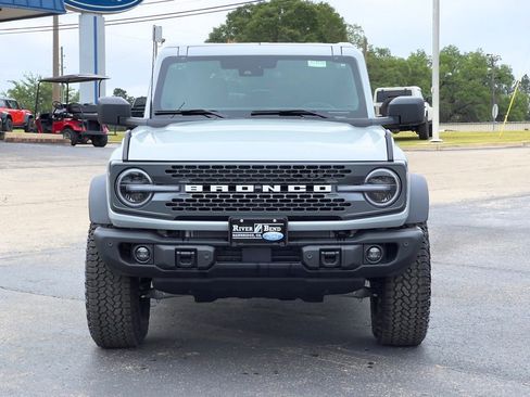 New 2026 Ford Bronco Badlands AWD/4WD image 8