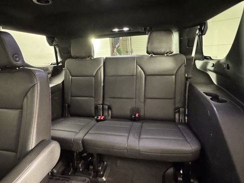 Used 2021 Chevrolet Tahoe LT w/ Rear Media and Nav Package AWD/4WD image 31